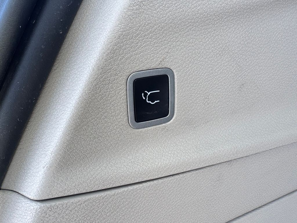 Used 2023 Chrysler Pacifica - photo 19