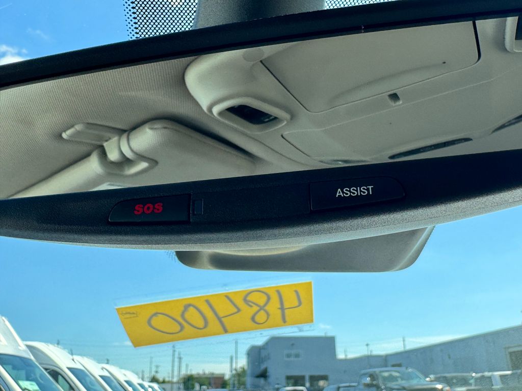 Used 2023 Chrysler Pacifica - photo 28