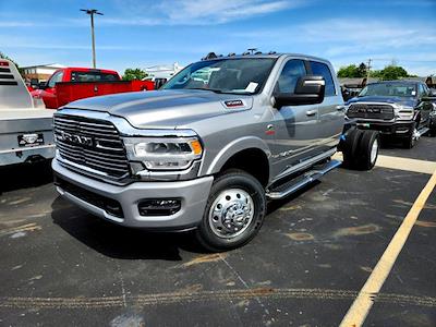 2024 Ram 3500 Crew Cab DRW 4x4, Cab Chassis for sale #C224297 - photo 1