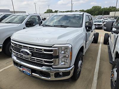 2023 Ford F-350 XL Crew Cab DRW 4x2, Cab Chassis 23T9668 for sale #23T9668 - photo 1