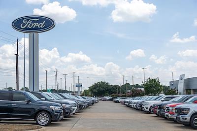 New 2025 Ford Maverick - photo 1