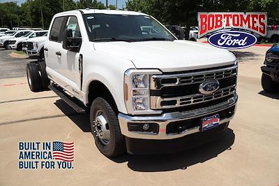 2025 Ford F-350 XL Crew Cab DRW 4x4 6.7L Diesel V8 179" Cab Chassis for sale #25T7952 - photo 1