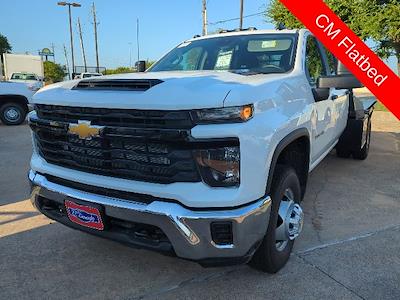 New 2025 Chevrolet Silverado 3500 Work Truck Crew Cab 4x4 Flatbed Truck for sale #FFSF308232 - photo 1