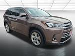 2019 Toyota Highlander FWD SUV for sale #KS297797 - photo 1