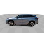 Used 2021 Toyota Highlander XLE SUV for sale #MS066624 - photo 6