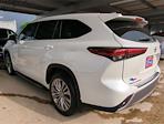 Used 2021 Toyota Highlander Platinum AWD SUV for sale #MS108125 - photo 2
