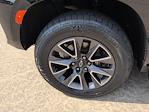 2022 Chevrolet Suburban 4x4 SUV for sale #NR106020 - photo 4