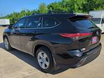Used 2022 Toyota Highlander LE SUV for sale #NS095554 - photo 2