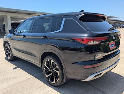 2022 Mitsubishi Outlander 4WD SUV for sale #NZ065933 - photo 2