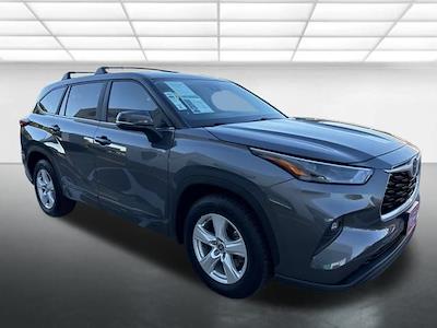Used 2023 Toyota Highlander LE SUV for sale #PS500386 - photo 1
