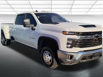 2024 Chevrolet Silverado 3500 Crew Cab 4WD Pickup for sale #RF134442 - photo 1