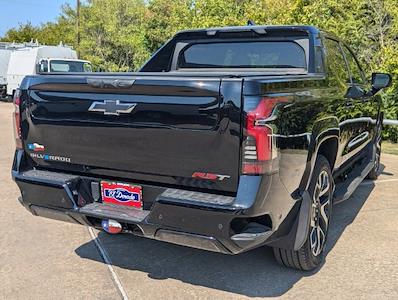 2024 Chevrolet Silverado EV Crew Cab 4WD, Pickup for sale #RU300903 - photo 2