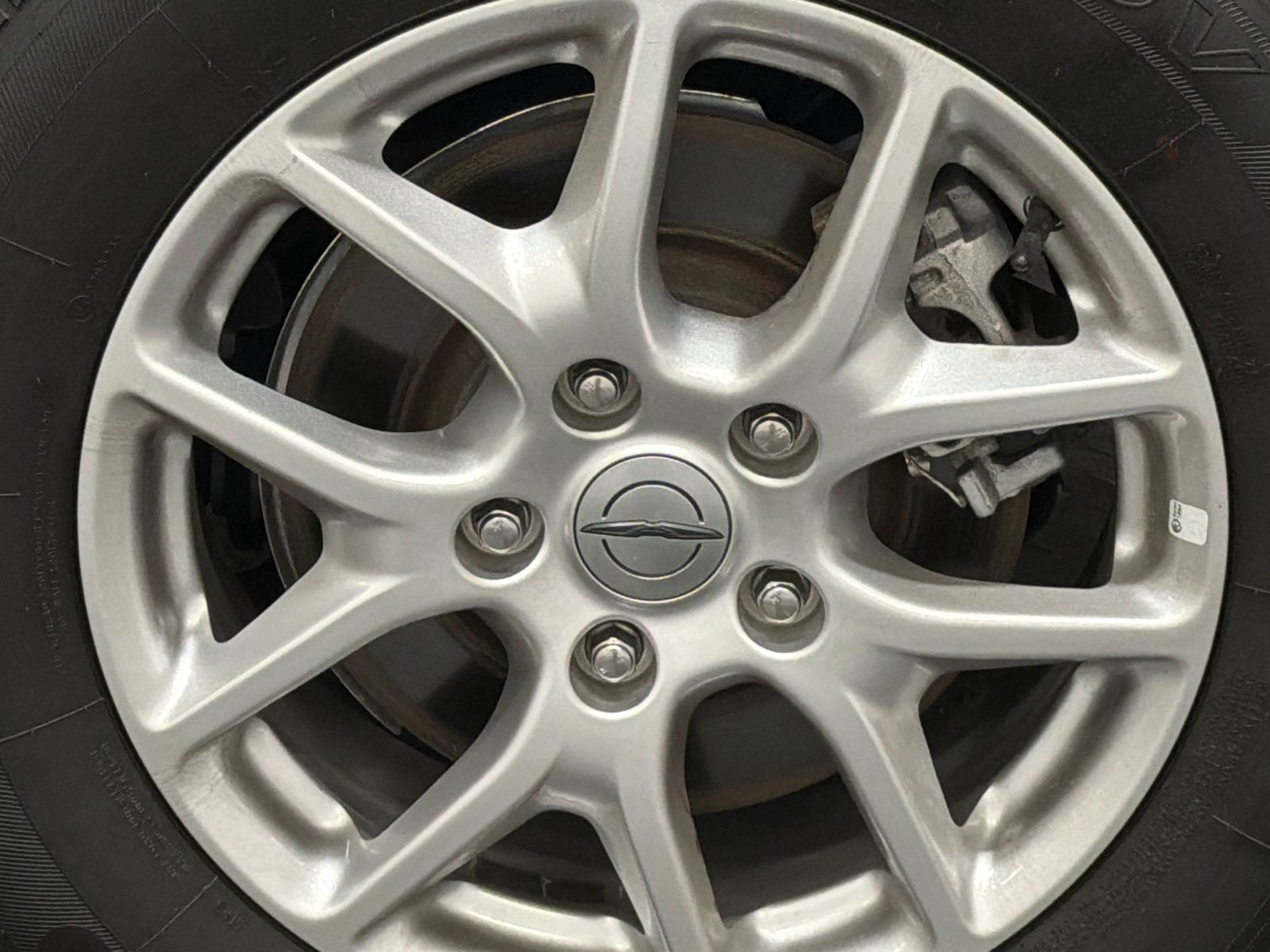 Used 2024 Chrysler Pacifica - photo 7