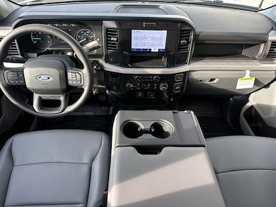 New 2025 Ford F-450 - photo 1