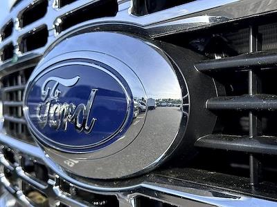New 2025 Ford F-450 - photo 1