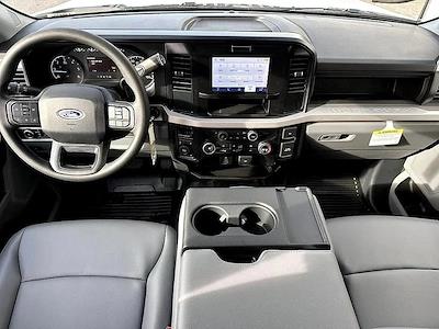 New 2025 Ford F-550 - photo 1