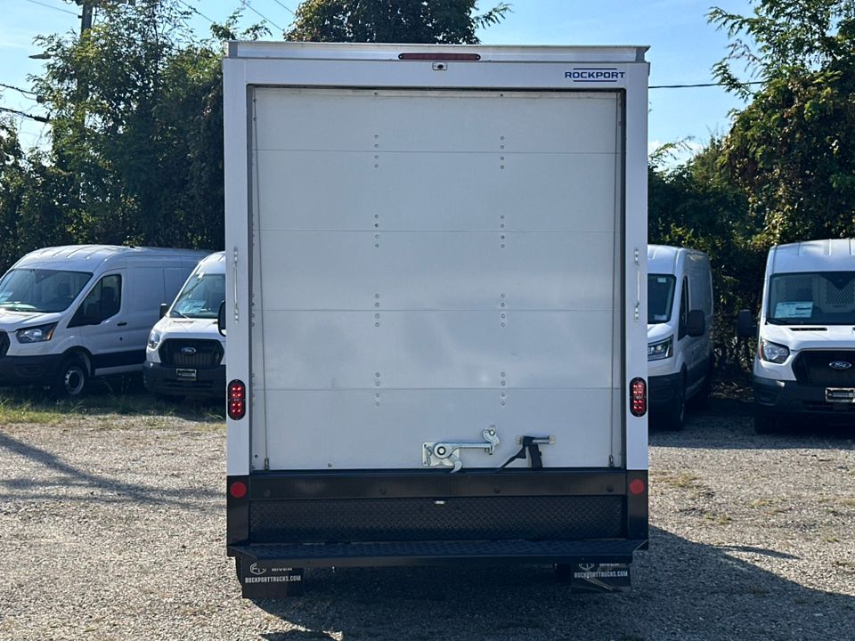 New 2026 Ford E-350 - photo 11