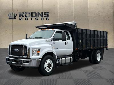 Used 2022 Ford F-650 - photo 1
