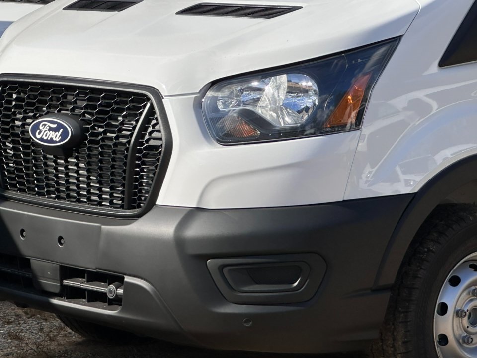 New 2026 Ford Transit 250 - photo 5