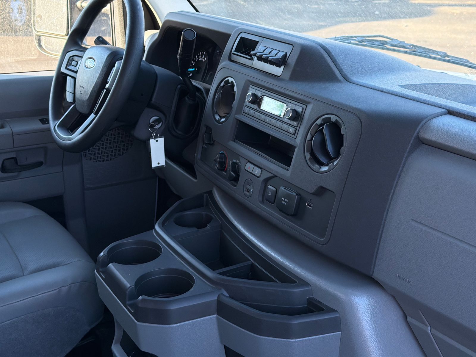 New 2026 Ford E-450 - photo 10