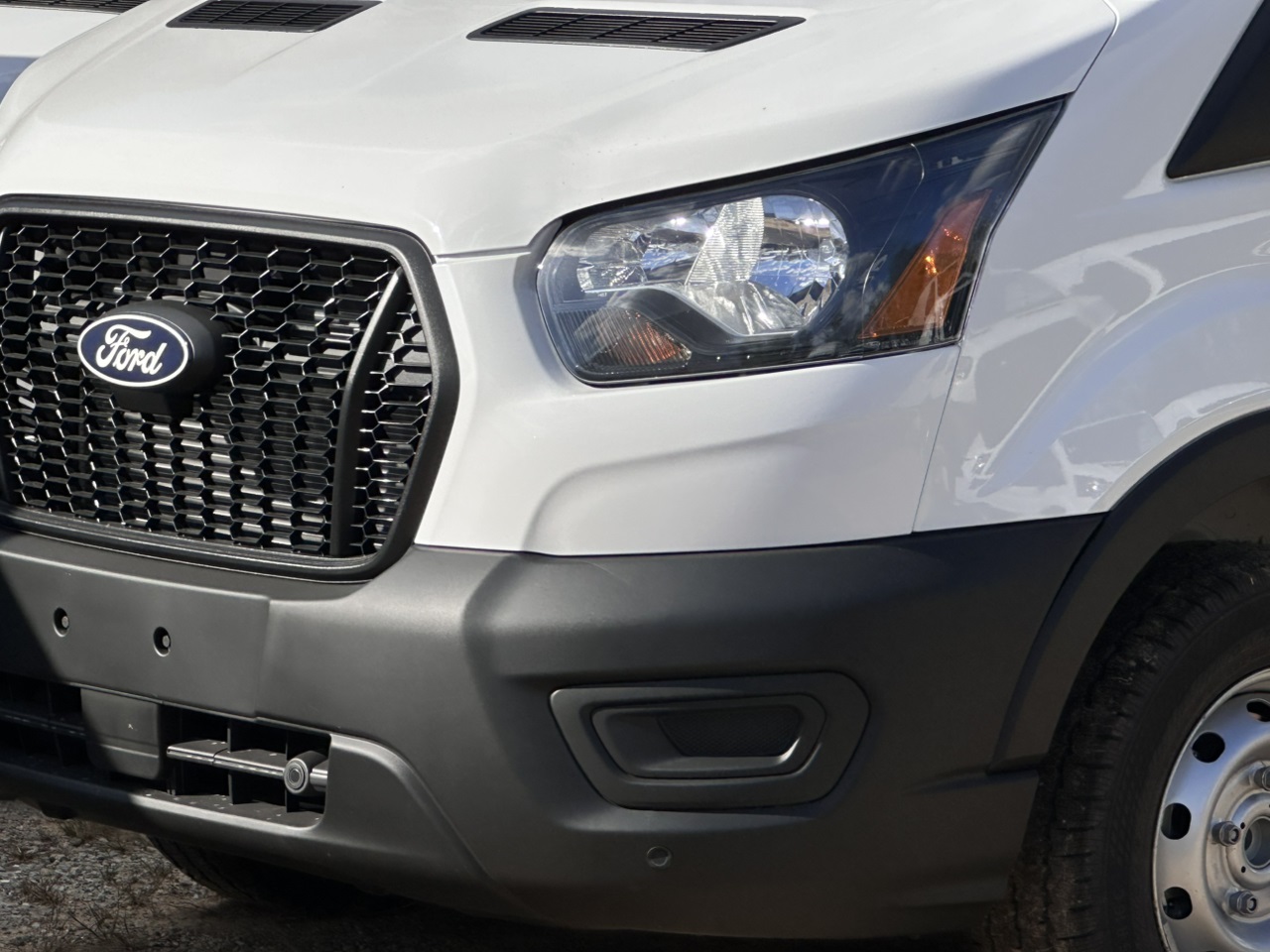 New 2026 Ford Transit 250 - photo 5
