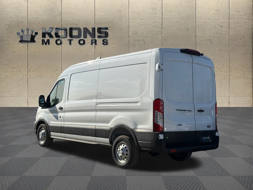 New 2026 Ford Transit 250 - photo 5