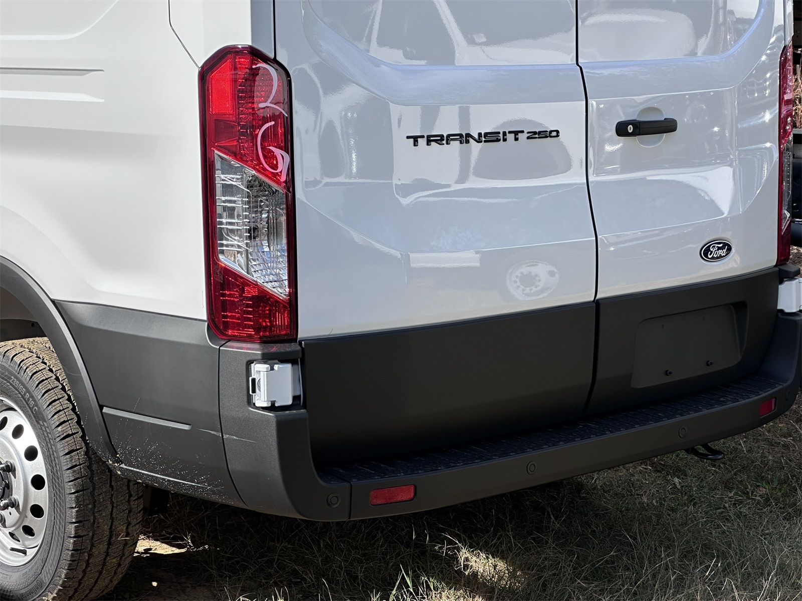 New 2026 Ford Transit 250 - photo 8