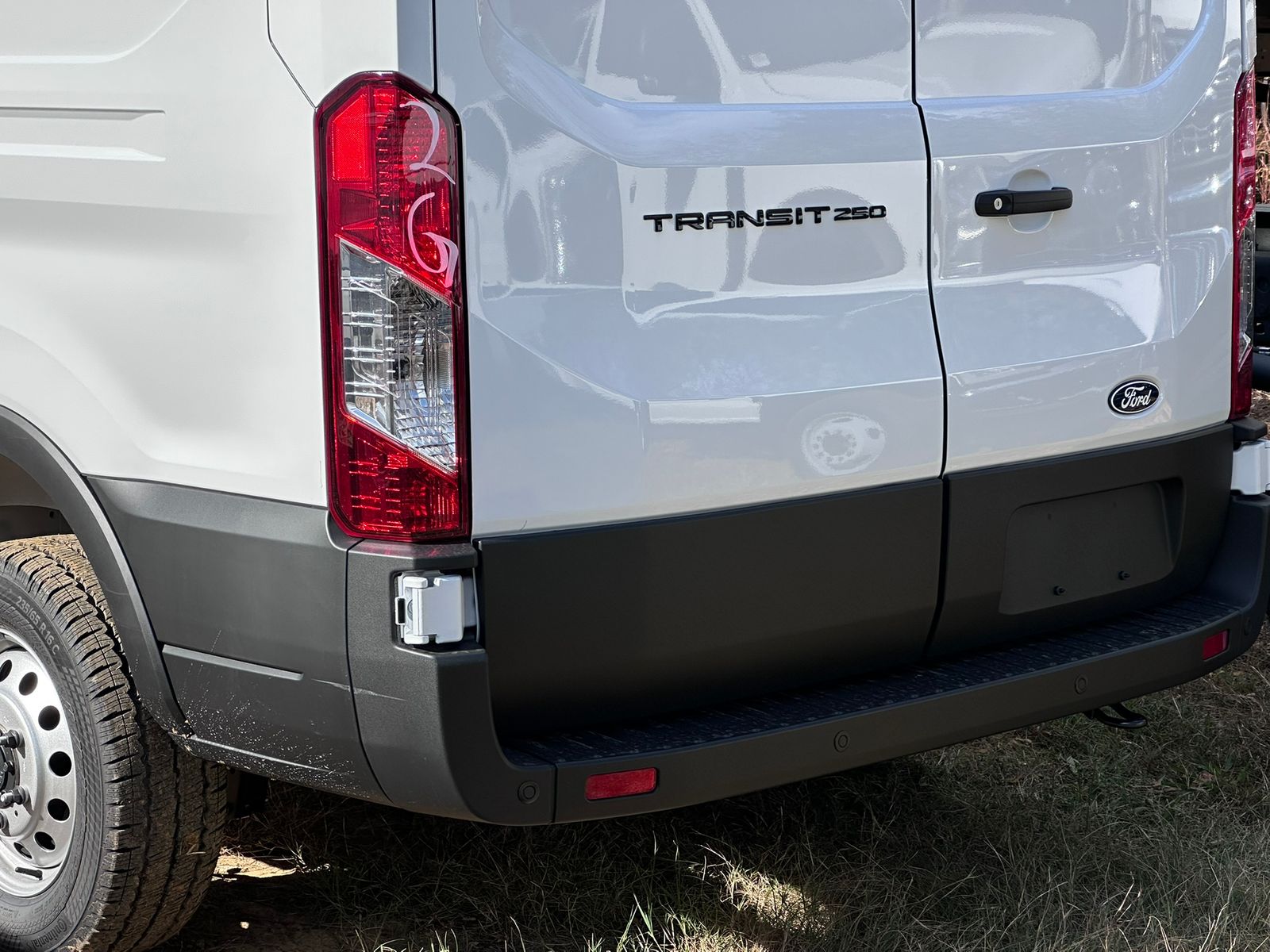 New 2026 Ford Transit 250 - photo 8