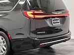 Used 2022 Chrysler Pacifica Touring L Minivan for sale #L2730B - photo 6