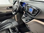 2020 Chrysler Pacifica FWD Minivan for sale #PE2739 - photo 9
