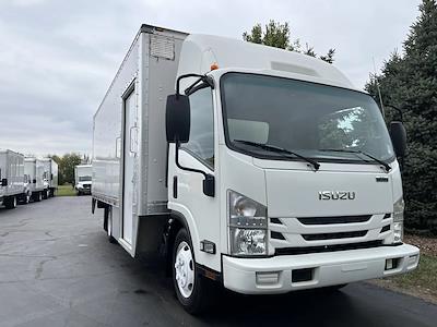 Used 2018 Isuzu NQR Regular Cab Box Truck for sale #18382 - photo 1