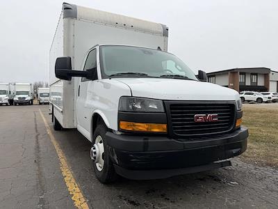 Used 2021 GMC Savana 3500 - photo 1