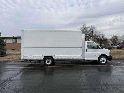 Used 2021 GMC Savana 3500 - photo 1