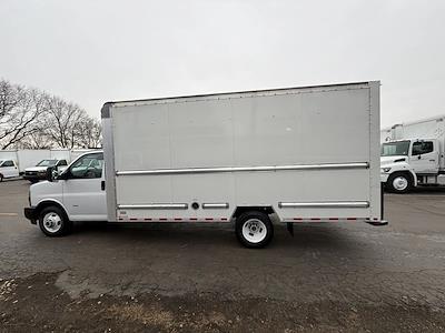 Used 2021 GMC Savana 3500 - photo 1