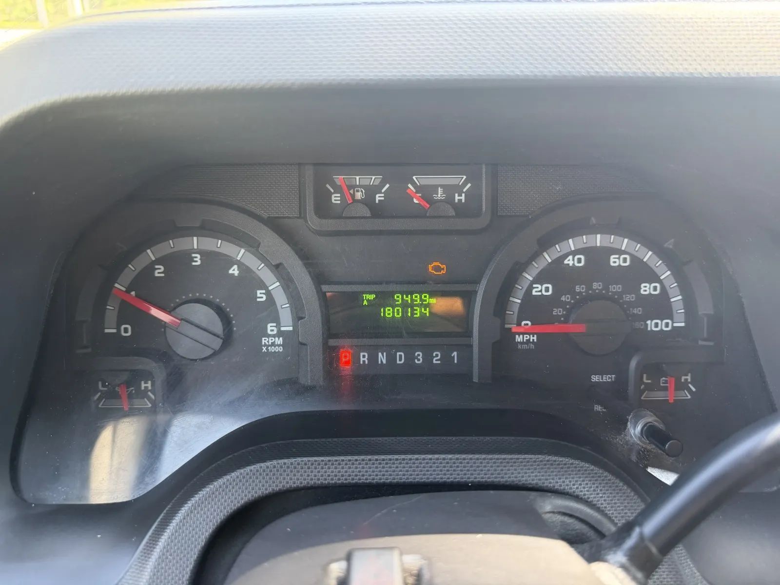 Used 2015 Ford E-350 - photo 9