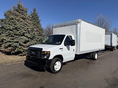 Used 2015 Ford E-350 - photo 1