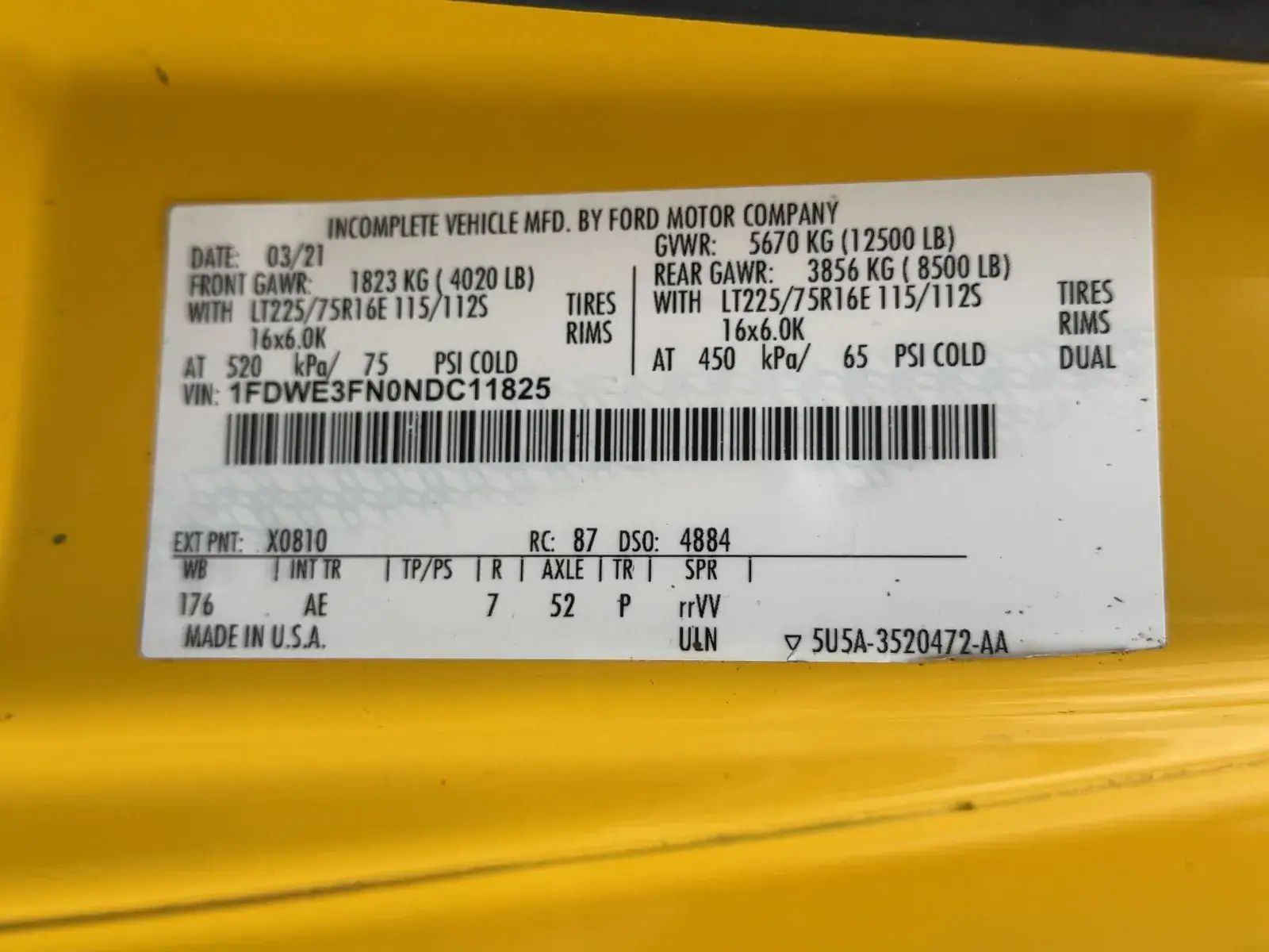 Used 2022 Ford E-350 - photo 26