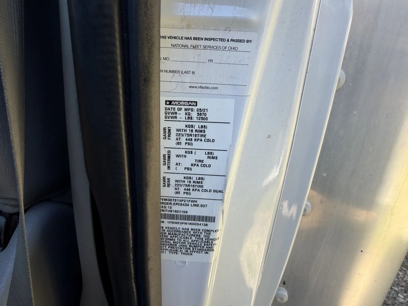 Used 2022 Ford E-350 - photo 1