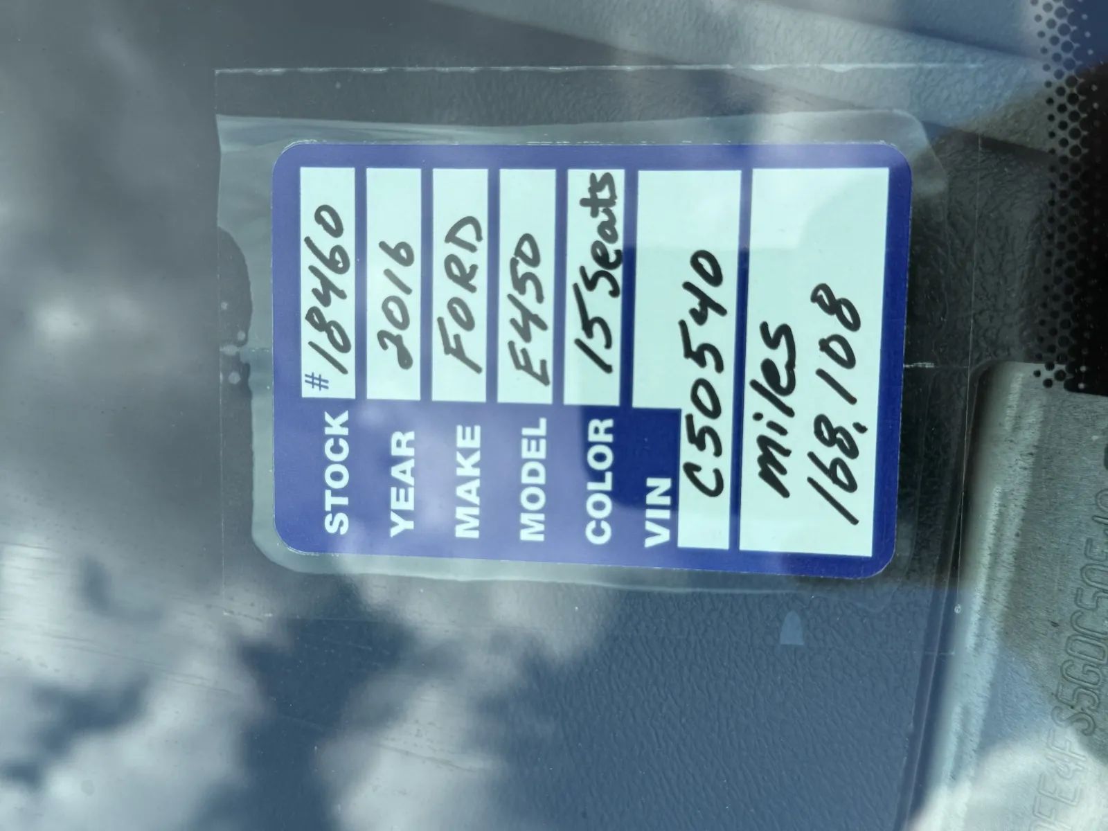 Used 2016 Ford E-450 - photo 24