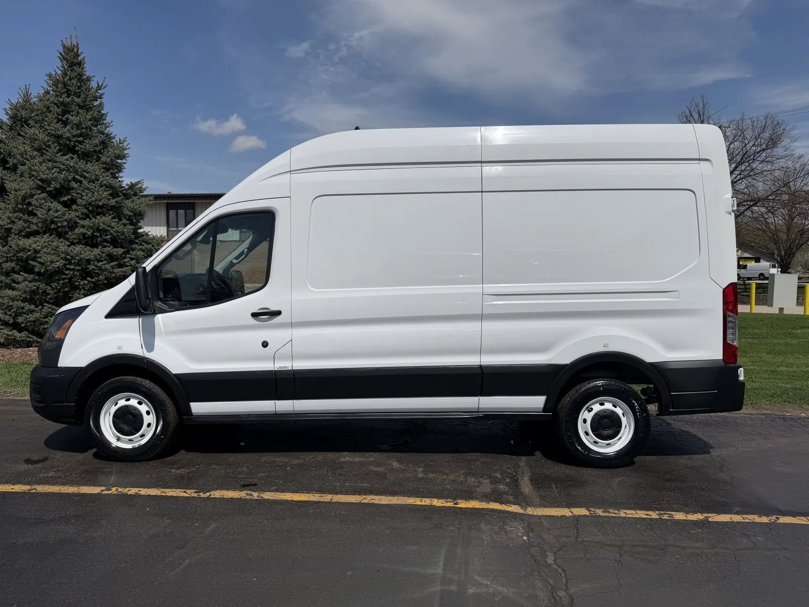 Used 2021 Ford Transit 250 - photo 5