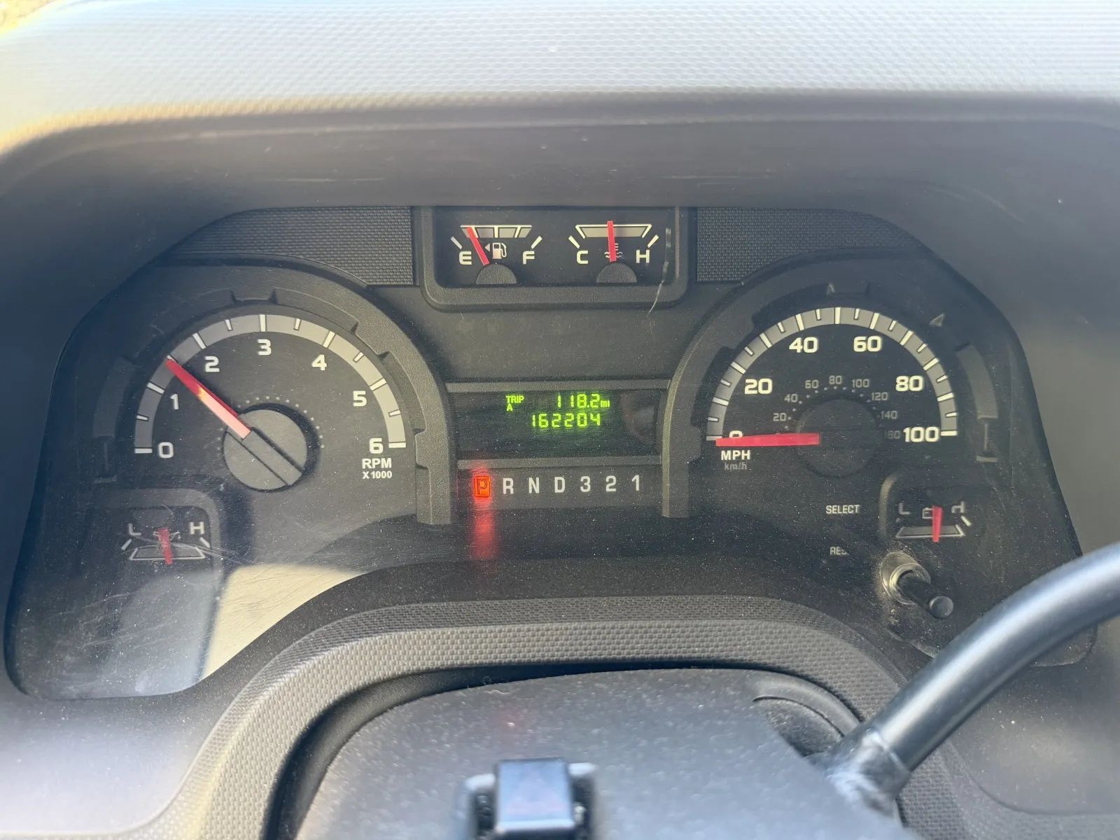 Used 2015 Ford E-450 - photo 32