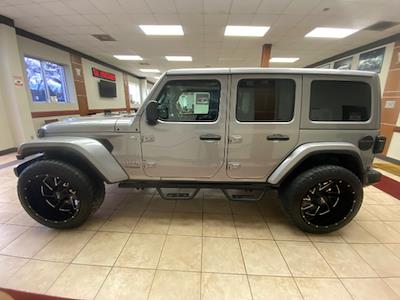 Used 2018 Jeep Wrangler - photo 1