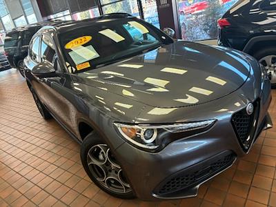 Used 2022 Alfa Romeo Stelvio - photo 1
