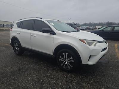 Used 2017 Toyota RAV4 - photo 1