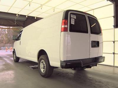 Used 2017 Chevrolet Express 3500 - photo 1