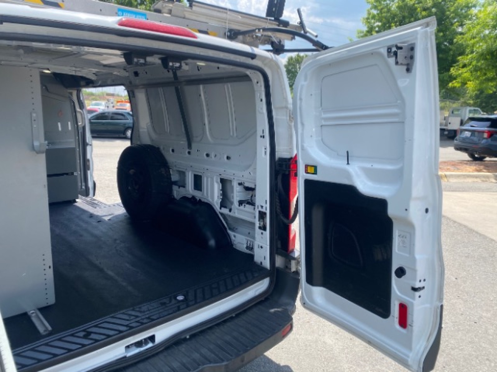 Used 2017 Ford Transit 150 - photo 9