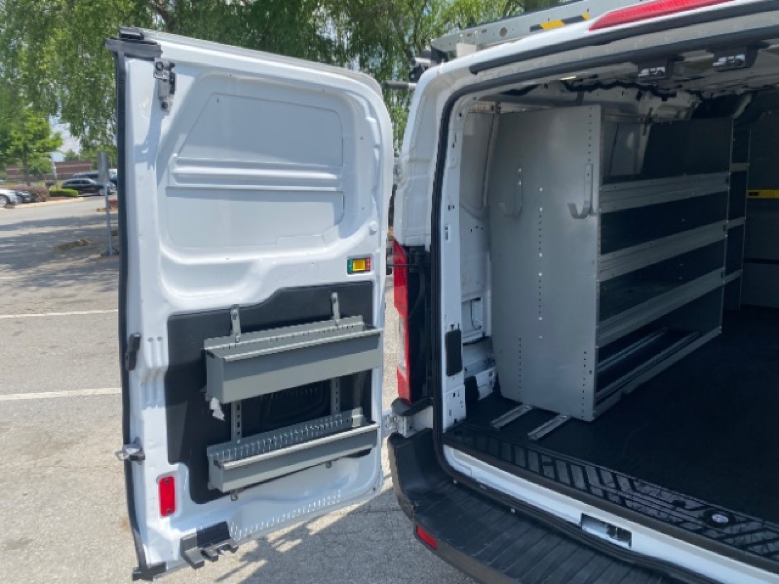 Used 2017 Ford Transit 150 - photo 10
