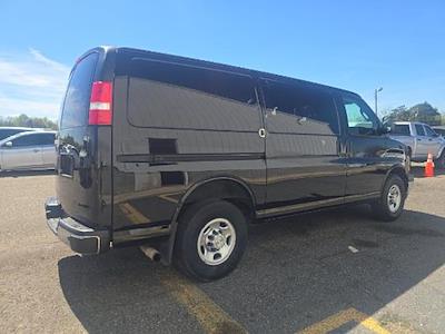 Used 2018 Chevrolet Express 2500 - photo 1