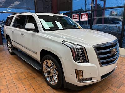 Used 2017 Cadillac Escalade ESV - photo 1