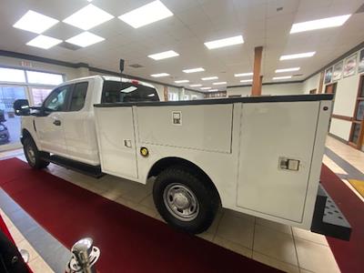 Used 2019 Ford F-250 Super Cab 4x4 Service Truck for sale #A1FP-37645 - photo 2